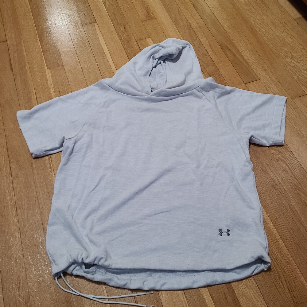 UA short sleeve hoodie